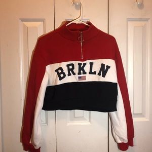 BROOKLYN CROPPED ZIP UP SWEATSHIRT